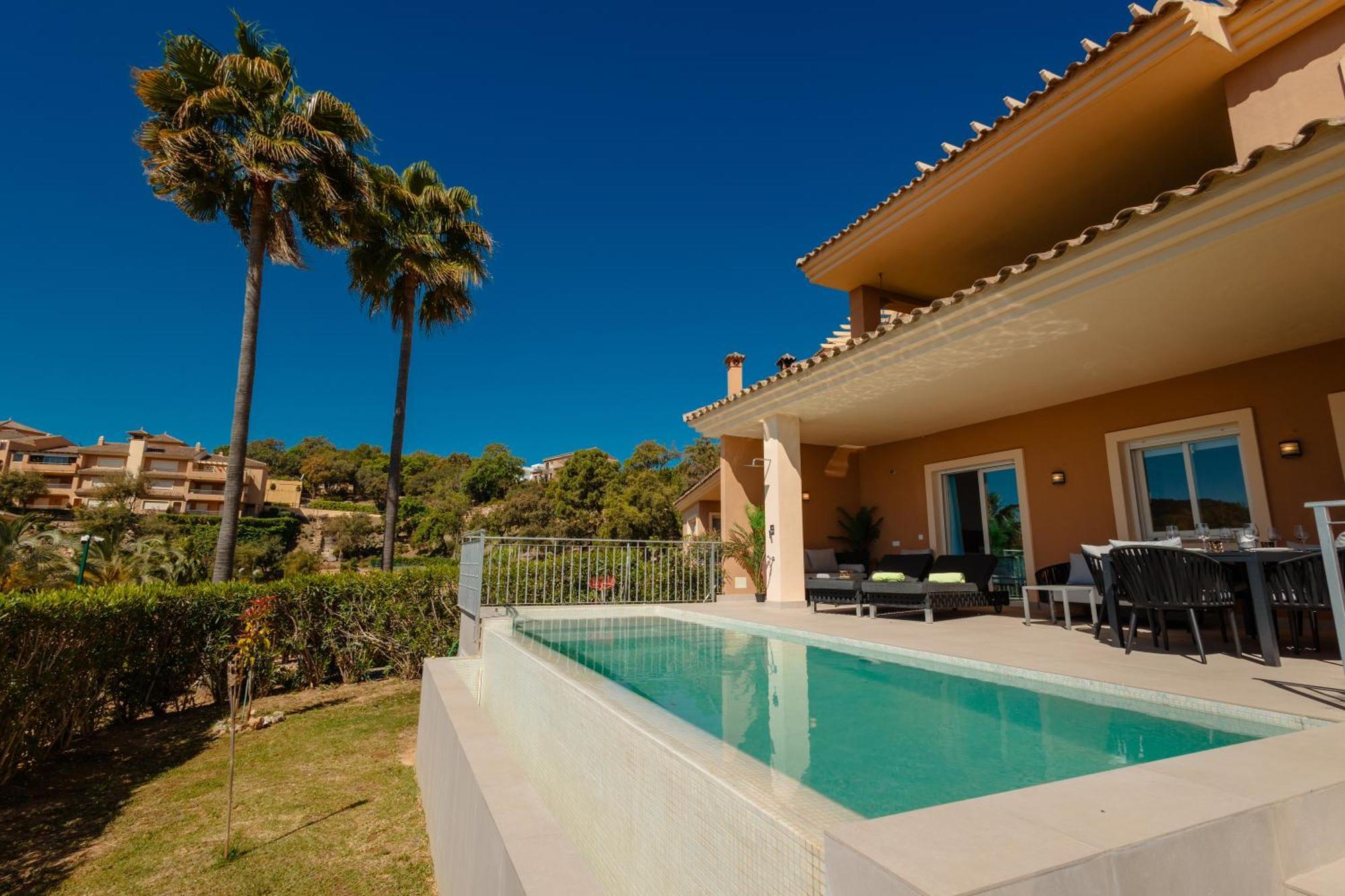 Ferienwohnung Private Heatable Infinity Pool With Sea Views In La Mairena, Marbella Sitio de Calahonda Exterior foto